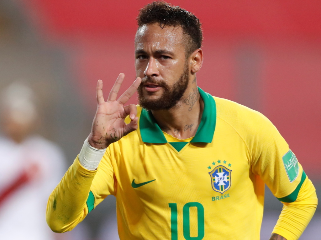 Neymar à la poursuite désormais de Pelé.